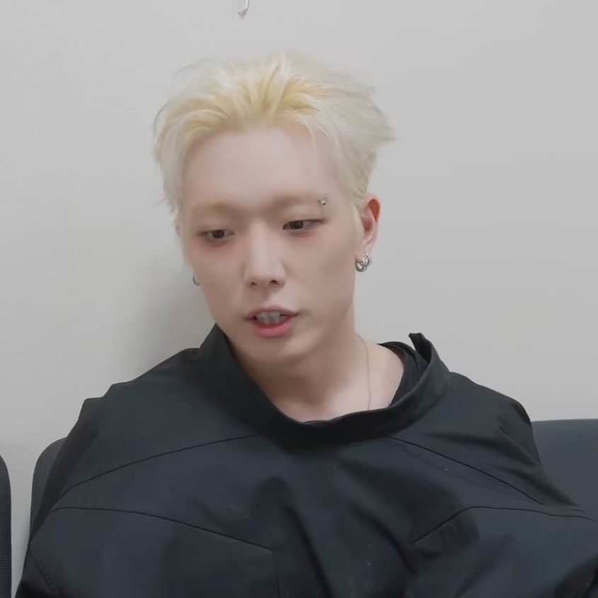 Latest photo of BOBBY (iKON)