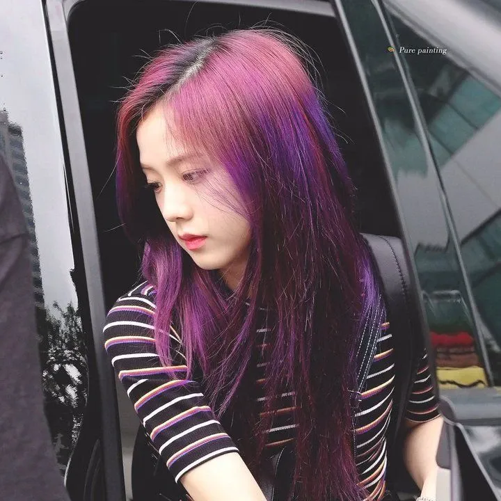 Foto aktivitas terbaru Jisoo (BLACKPINK)