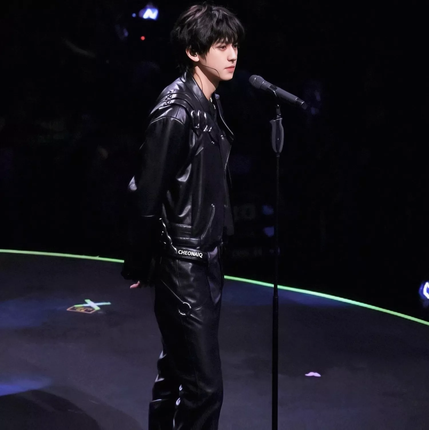 Recent activity shot of Chanyeol (EXO)