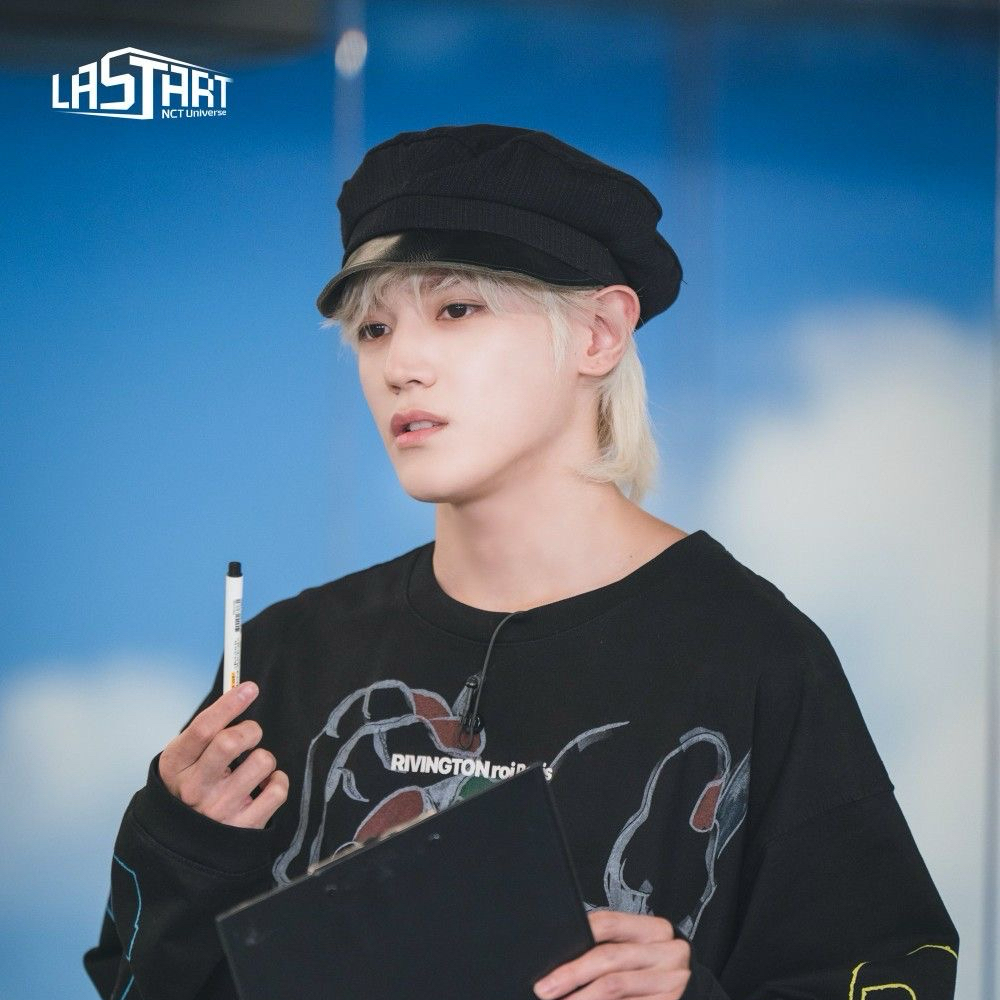 A moment captured by Taeyong (NCT 127)'s fan