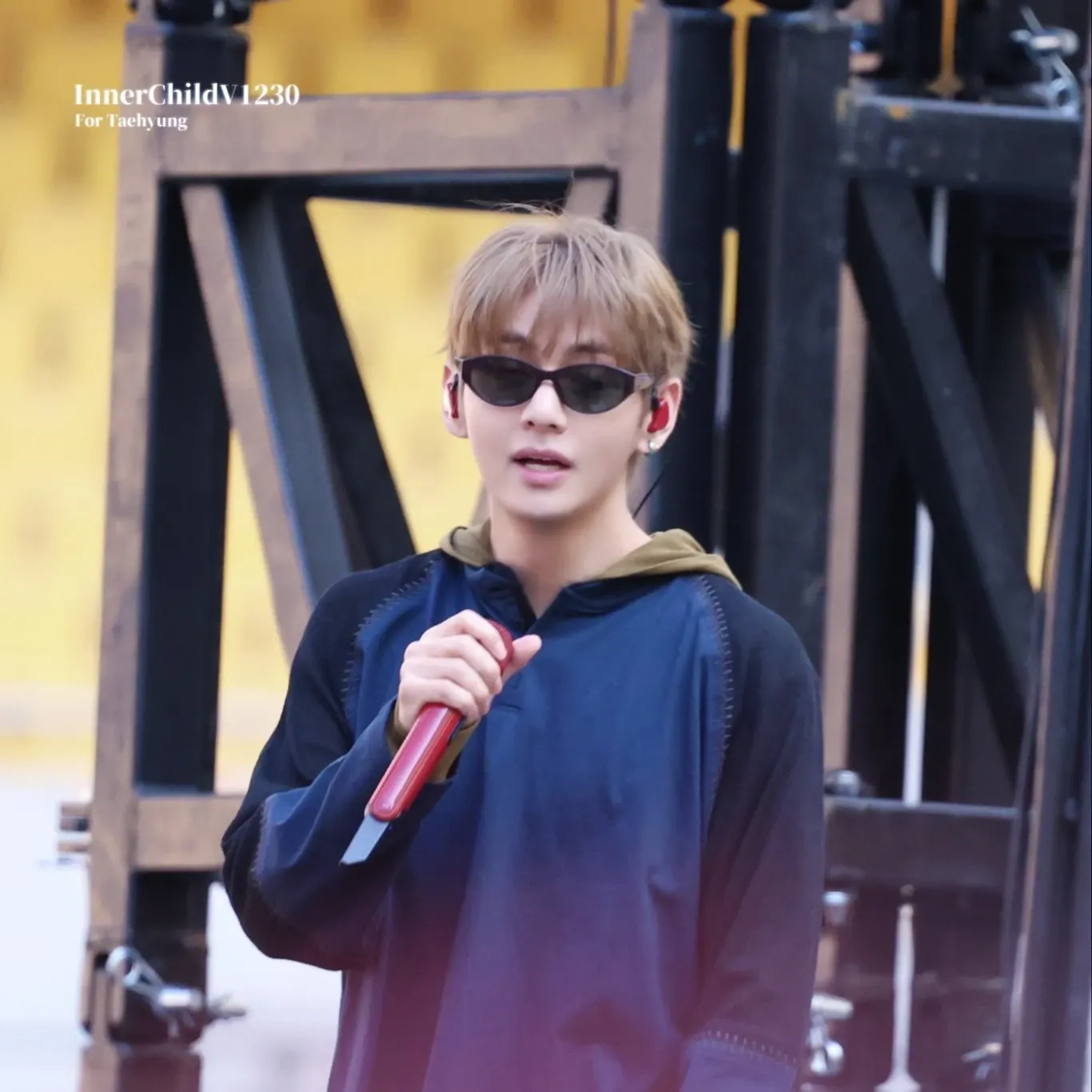 뷔 (방탄소년단) 팬이 찍은 순간