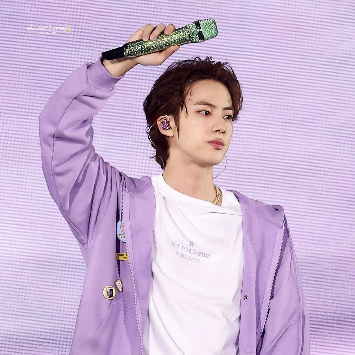 Momen yang diabadikan oleh penggemar Jin (BTS)