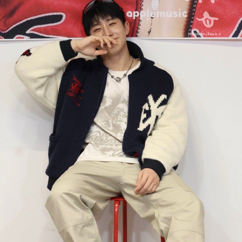 진진 (아스트로)의 최신 사진