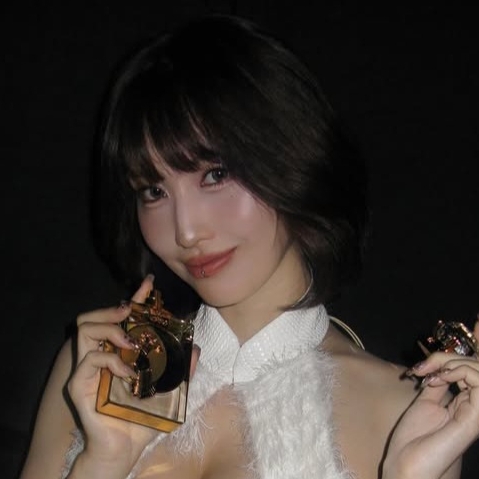 TWICE의 최신 사진