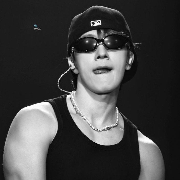 A moment captured by Donghae (Super Junior)'s fan