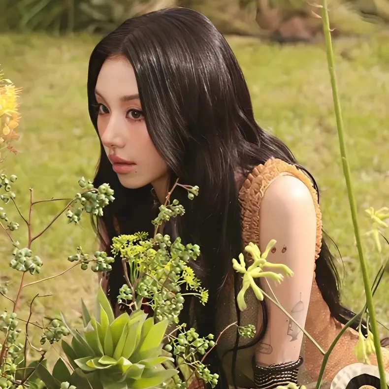 채영 (TWICE)의 비하인드 컷