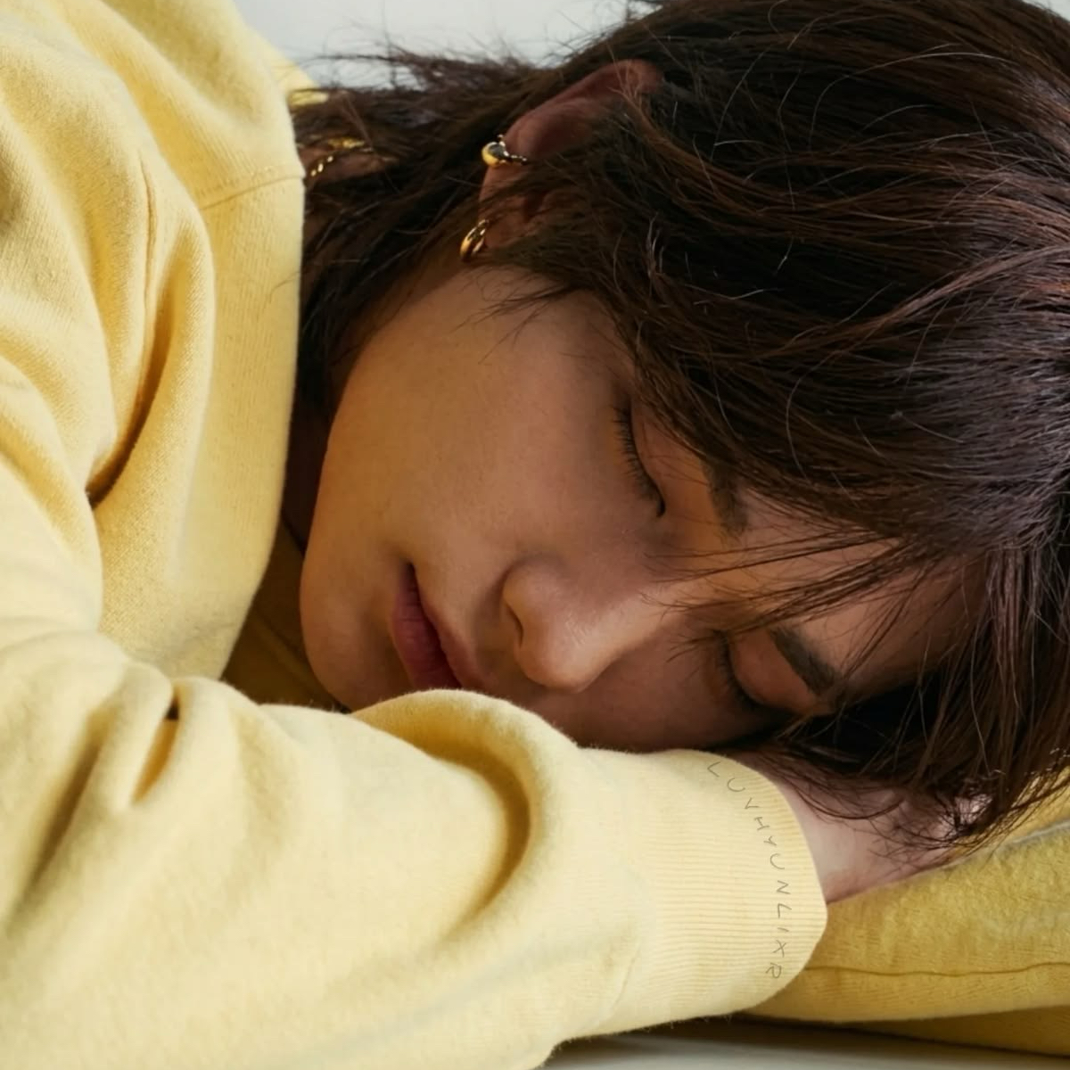 Behind-the-scenes cut of Hyunjin (Stray Kids)