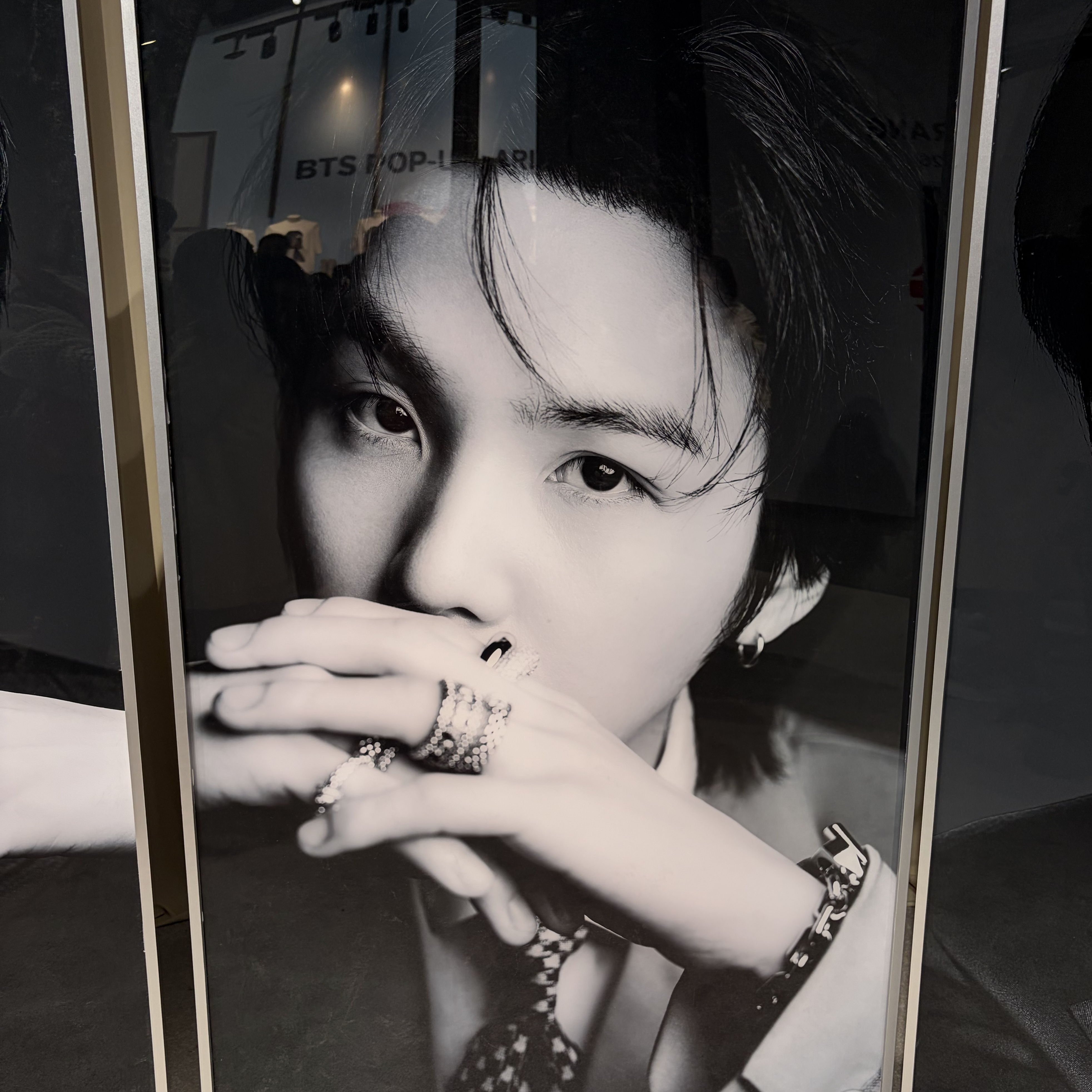 Foto terbaru SUGA (BTS)