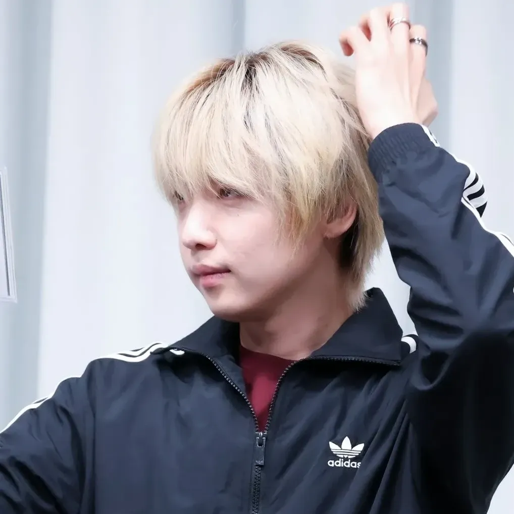 Behind-the-scenes cut of Jeong Sewoon