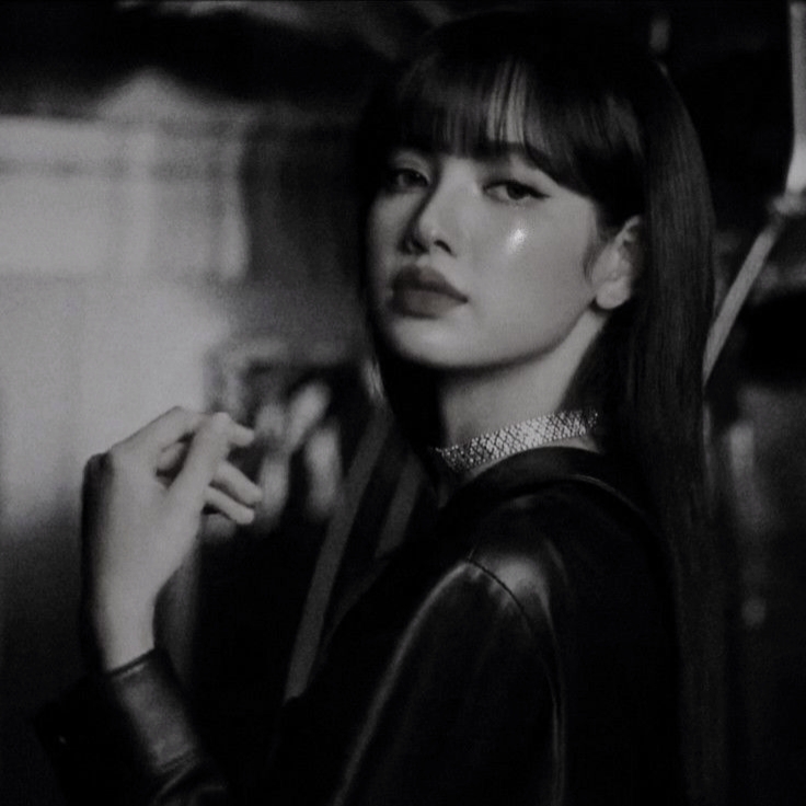 Foto terbaru Lisa (BLACKPINK)