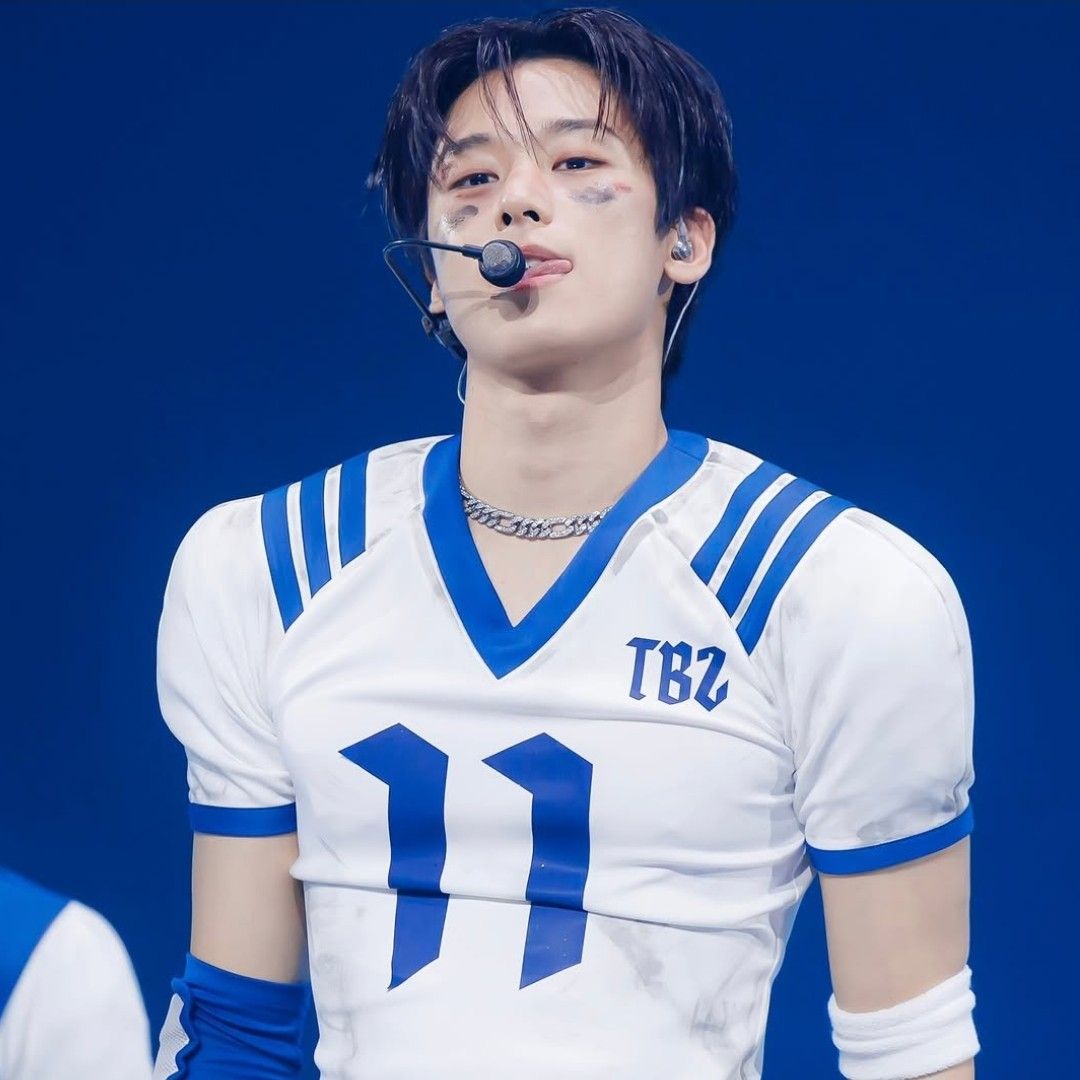 Latest photo of Juyeon (THE BOYZ)