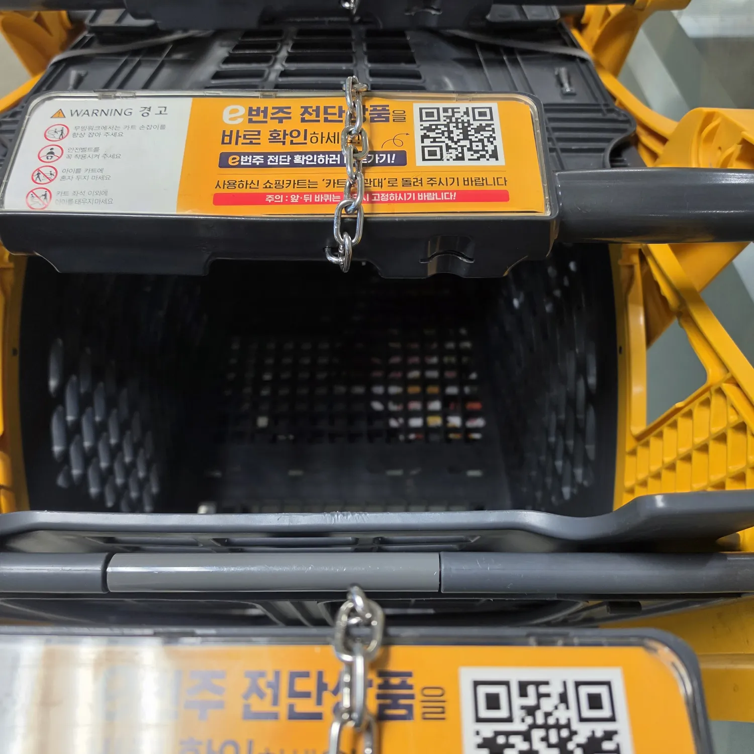 TWICE의 최신 사진