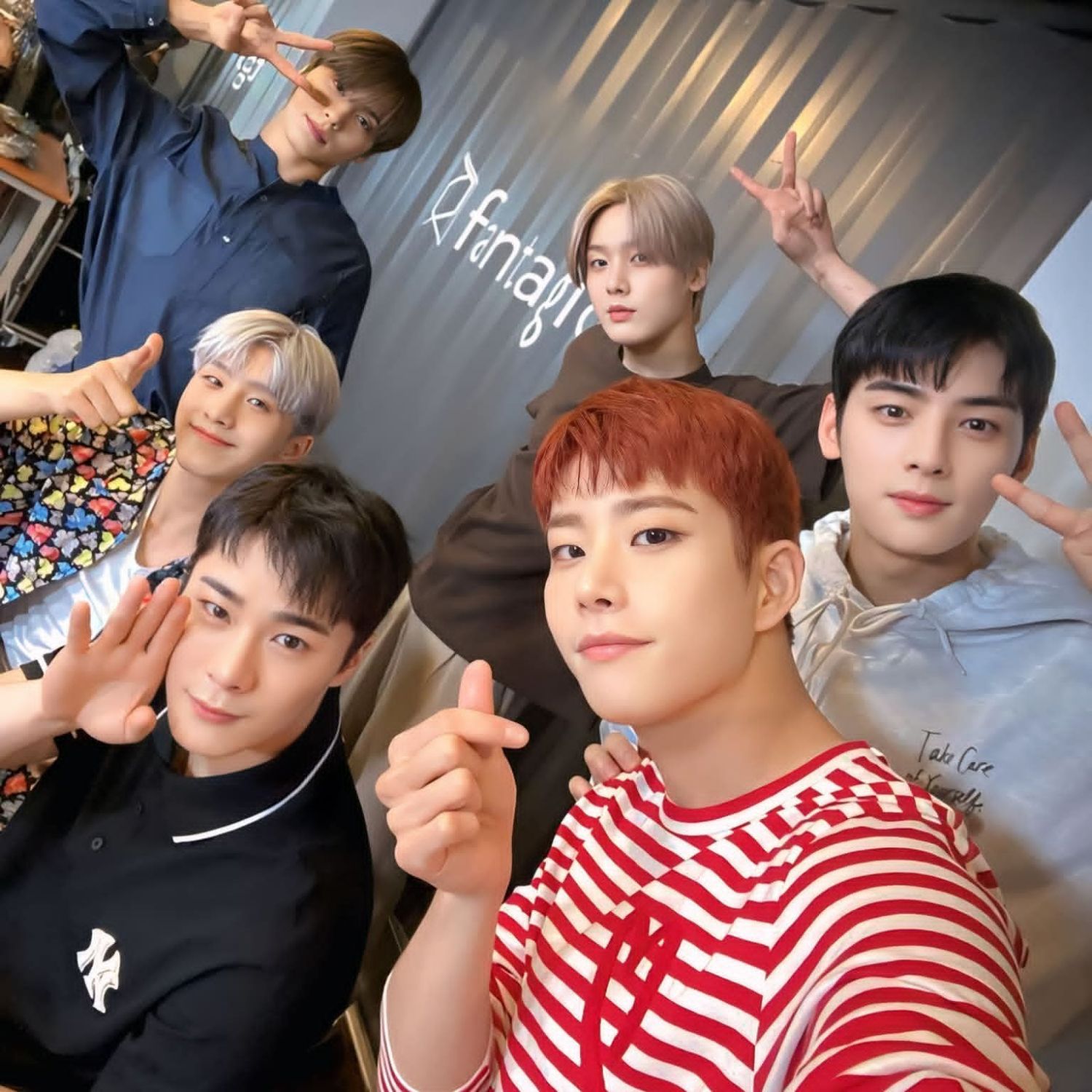 Momen yang diabadikan oleh penggemar ASTRO