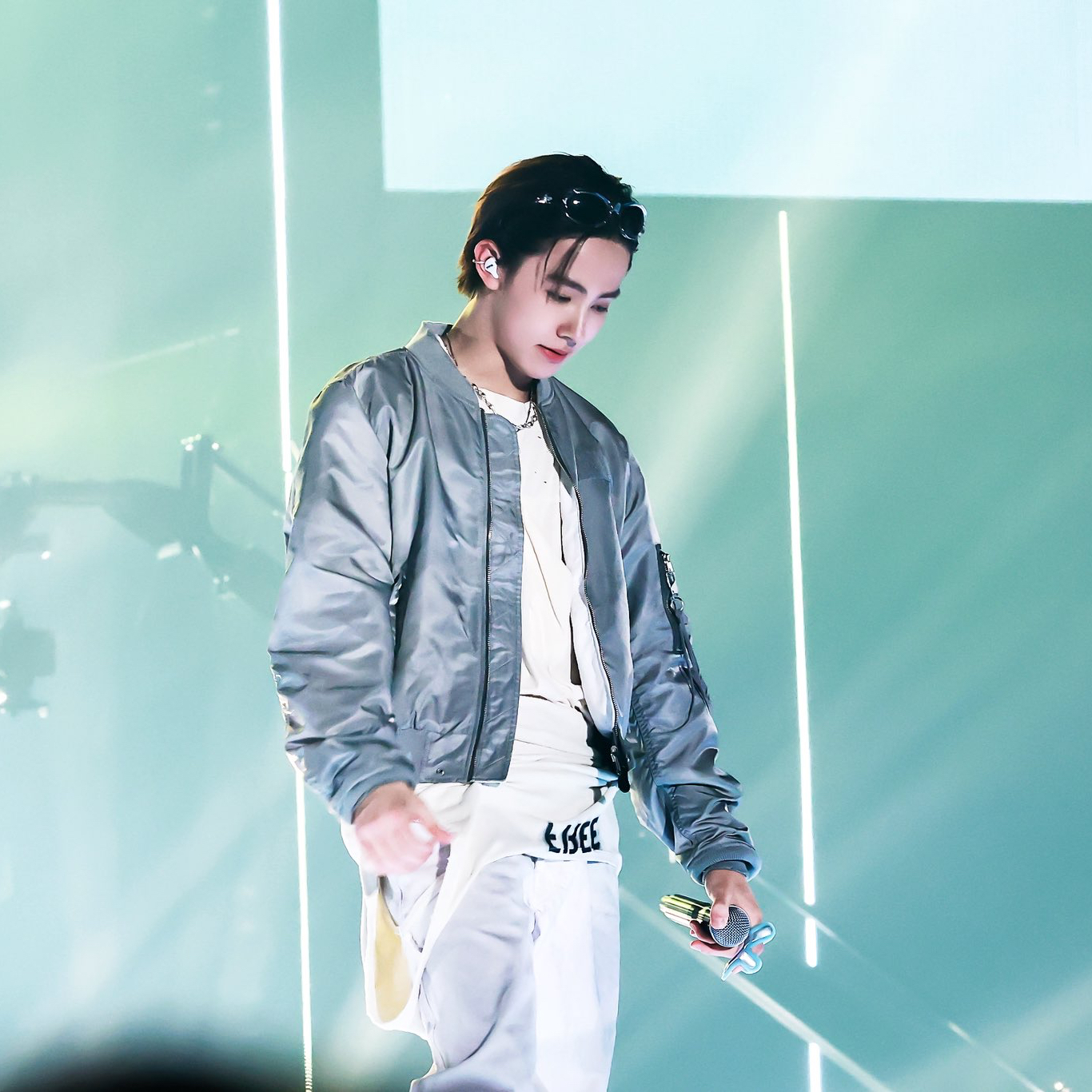 Recent activity shot of Seonghyeon (CORTIS)