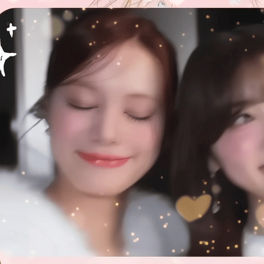 Recent activity shot of Nina (NiziU)