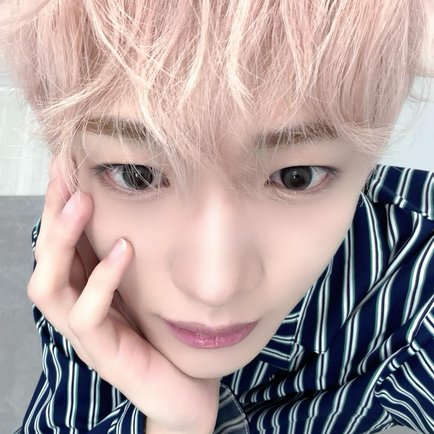 Potret di balik layar Minjae (Xikers)