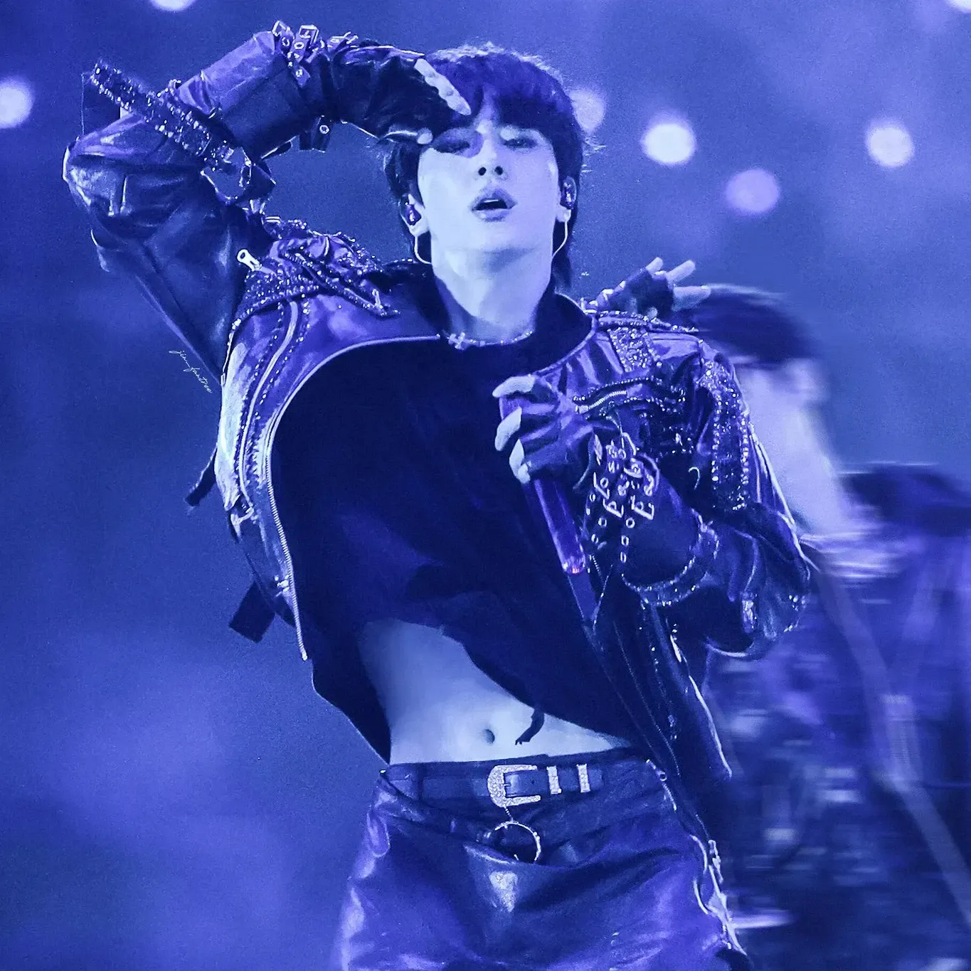 진 (방탄소년단)의 비하인드 컷