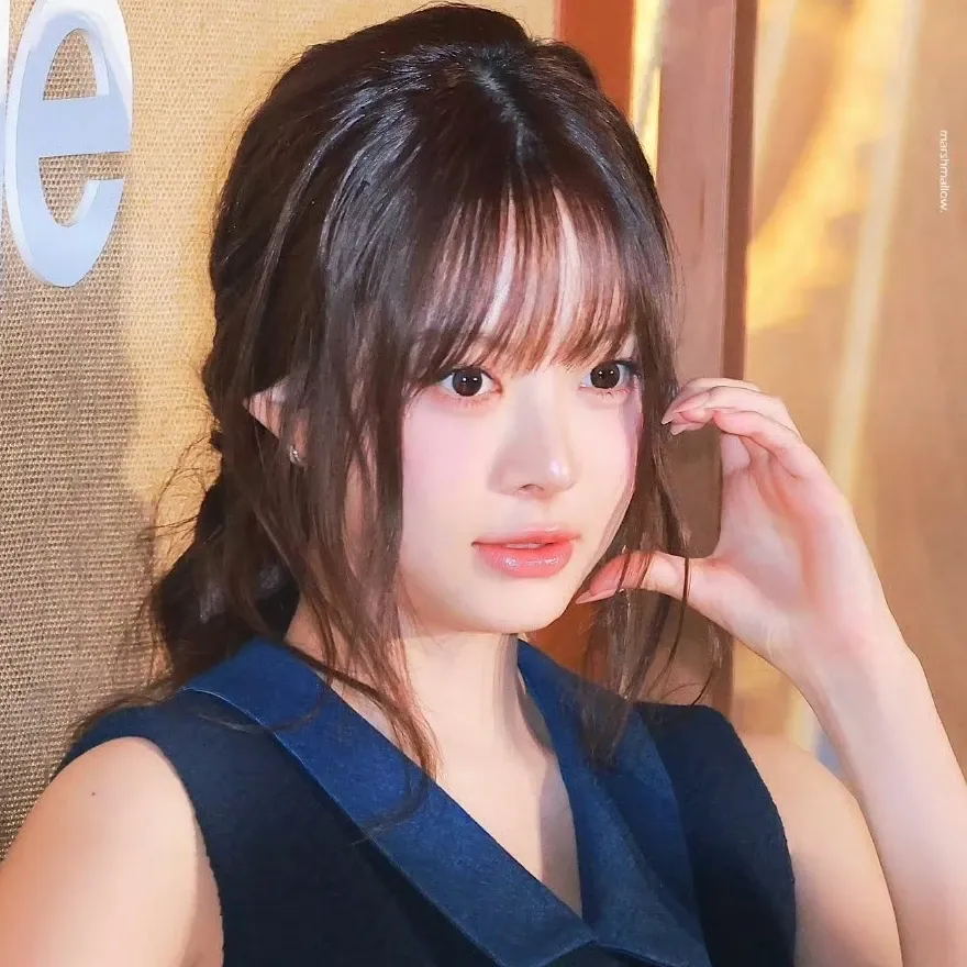 洪恩彩 (LE SSERAFIM)的最新活動照片