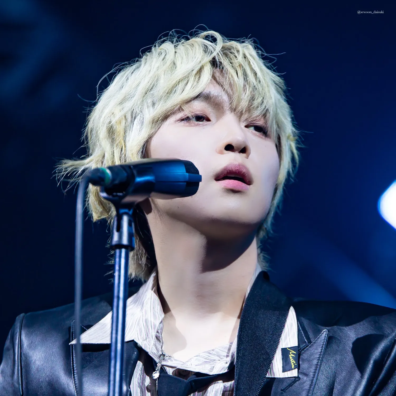 Recent activity shot of Jeong Sewoon