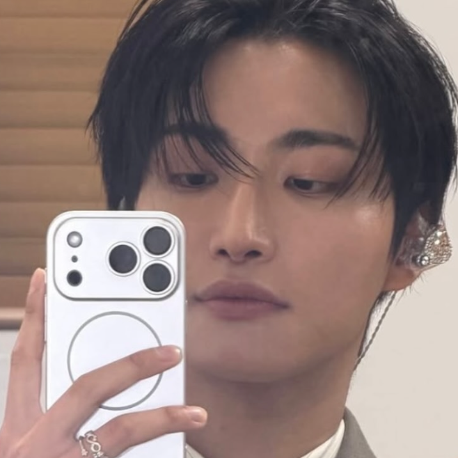 Latest photo of Seonghwa (ATEEZ)