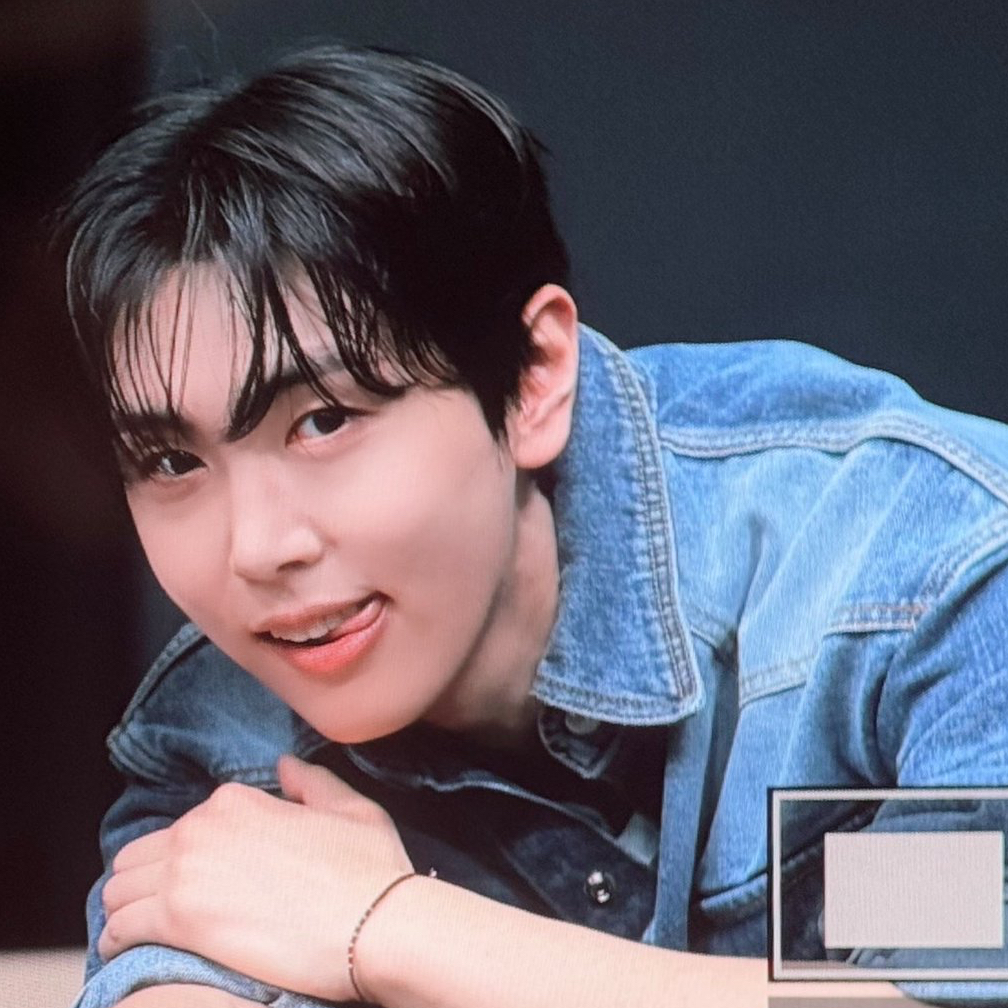 Latest photo of Jaeyoon (SF9)