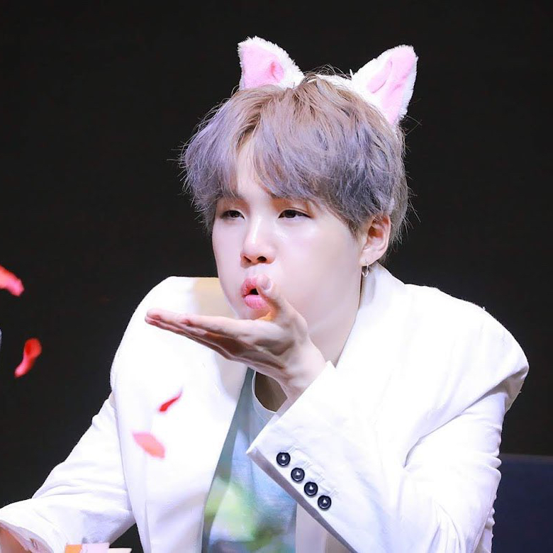 슈가 (방탄소년단) 최근 활동샷