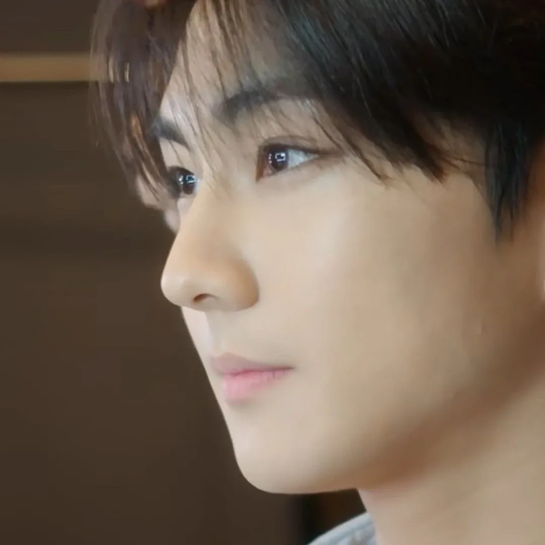 Behind-the-scenes cut of Jungwon (ENHYPEN)