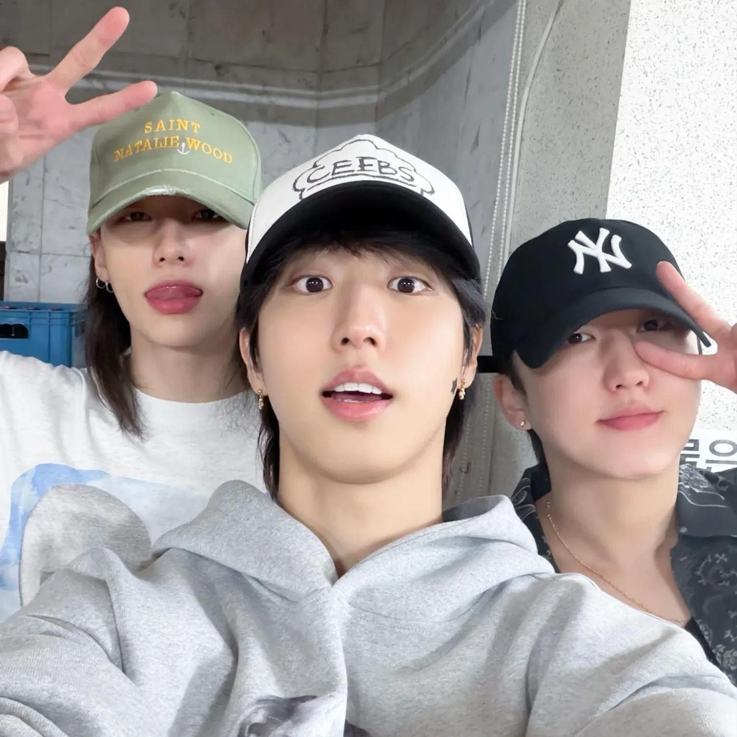Behind-the-scenes cut of Stray Kids