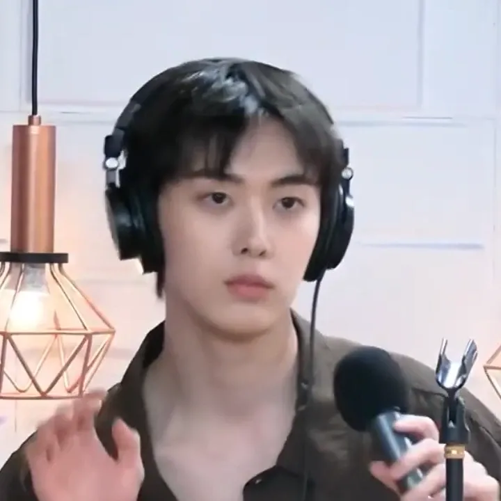 아스트로 최근 활동샷