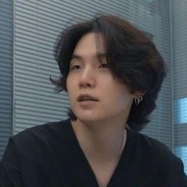 슈가 (방탄소년단) 최근 활동샷