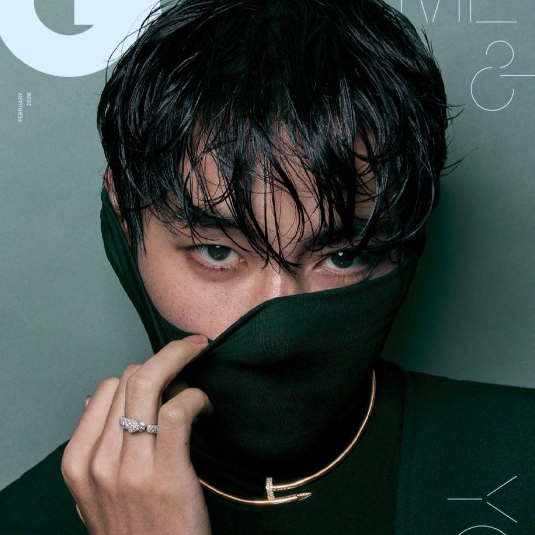 뷔 (방탄소년단)의 최신 사진