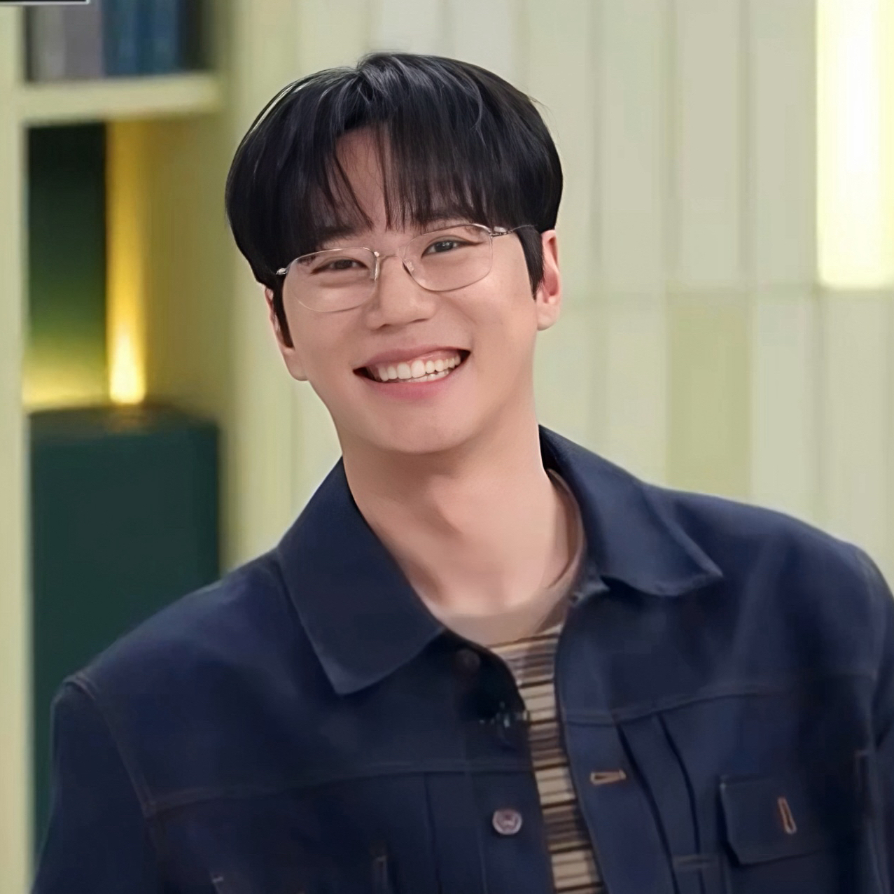 Recent activity shot of Lee Junyoung