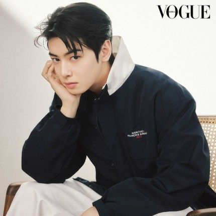 A moment captured by Eunwoo (ASTRO)'s fan