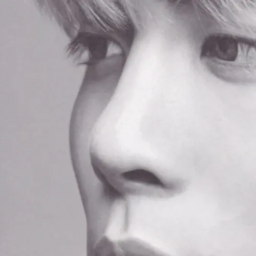 Behind-the-scenes cut of Jonghyun (SHINee)