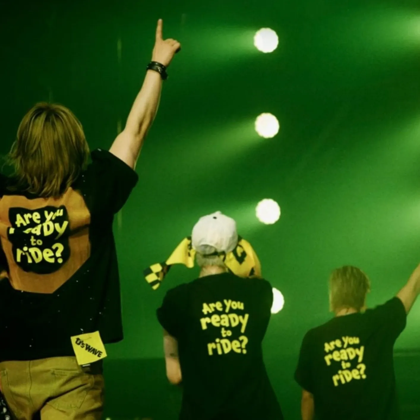 大声 (BIGBANG)的最新照片