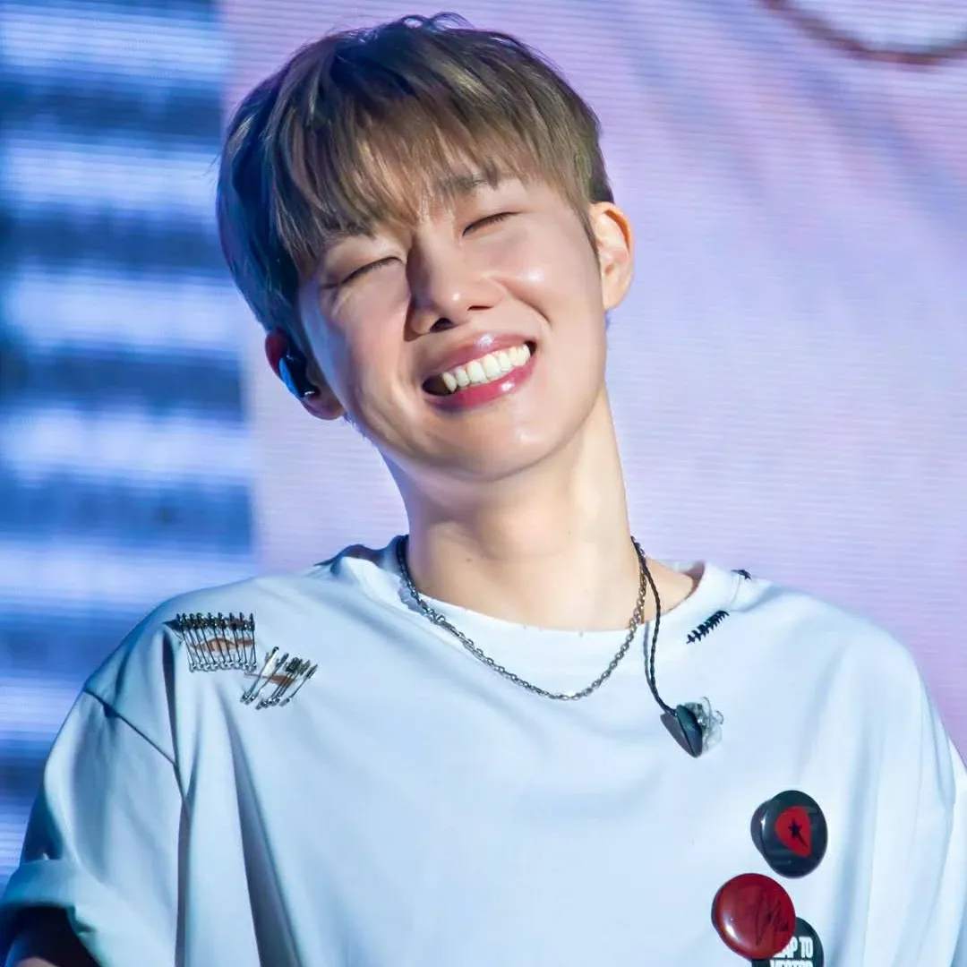 Recent activity shot of Sungkyu (INFINITE)