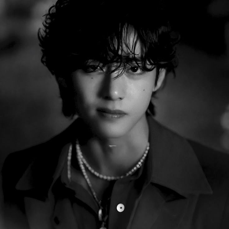 V (BTS)の最新写真