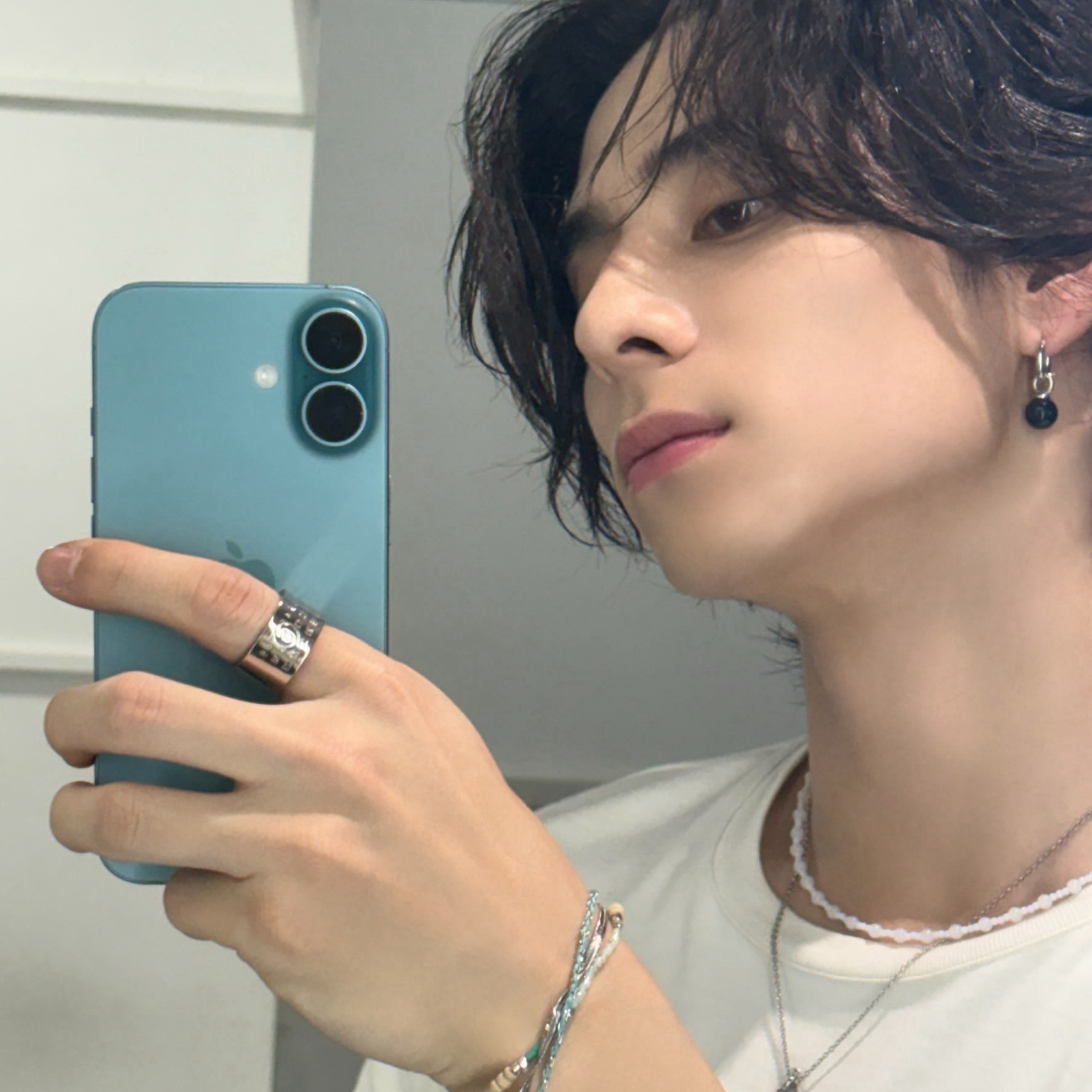 Recent activity shot of Nishi Hiroto (INI)