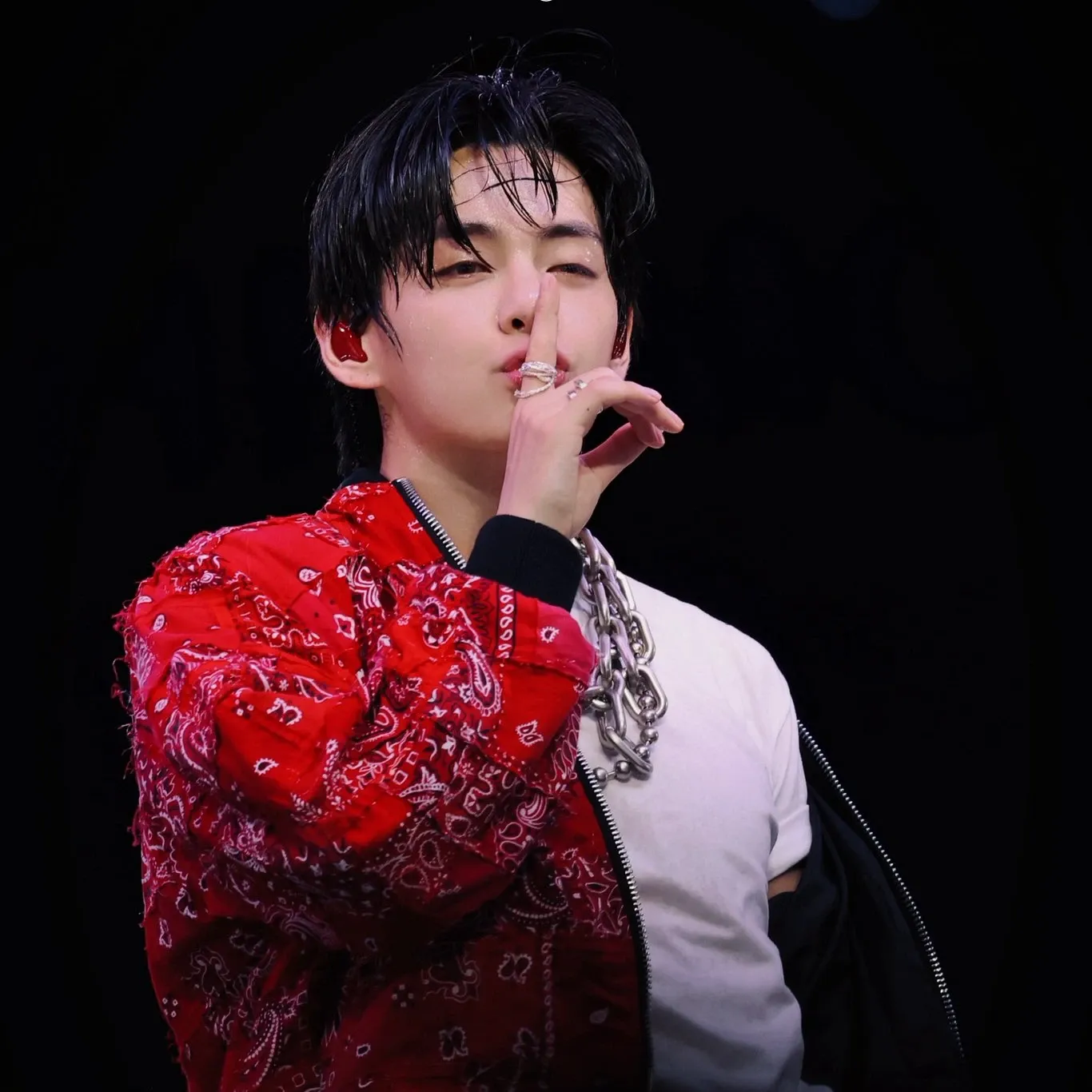 Potret di balik layar V (BTS)