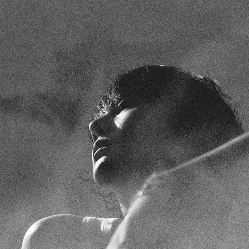 Foto aktivitas terbaru G-DRAGON (BIGBANG)