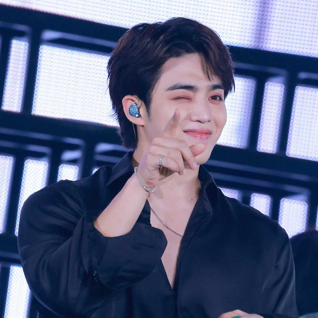 Momen yang diabadikan oleh penggemar S.Coups (SEVENTEEN)