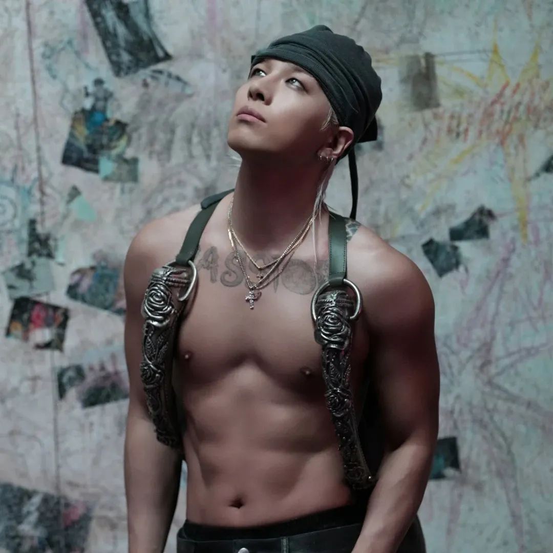 Behind-the-scenes cut of Taeyang (BIGBANG)