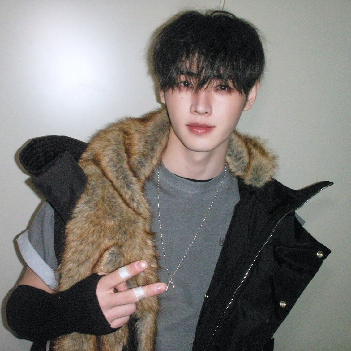 성훈 (ENHYPEN)의 비하인드 컷