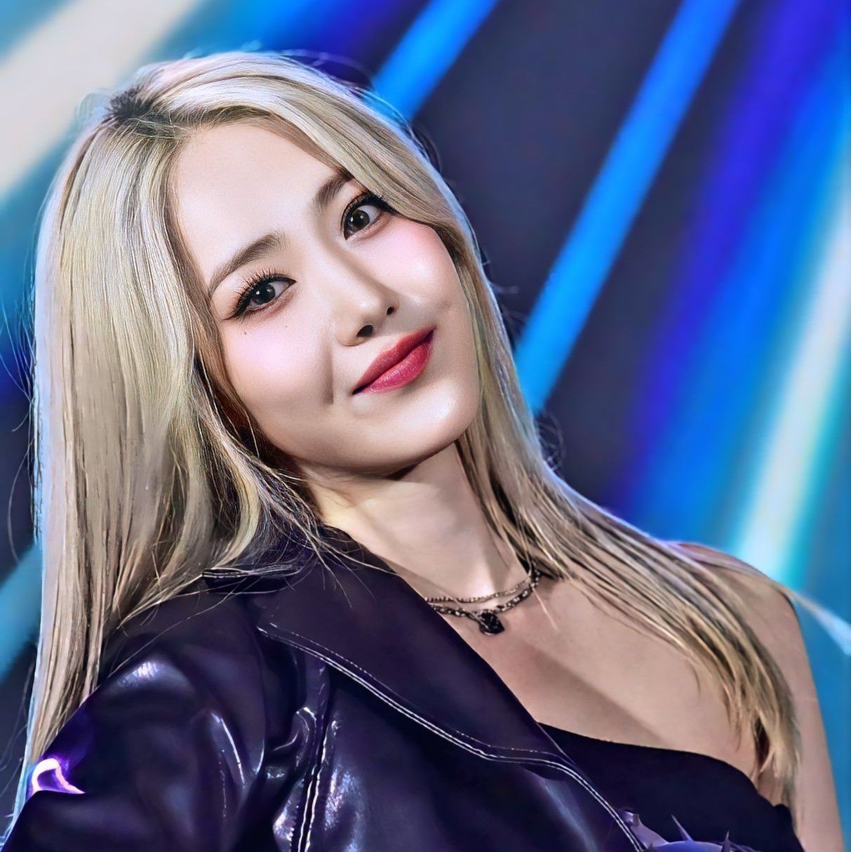 Latest photo of VIVIZ