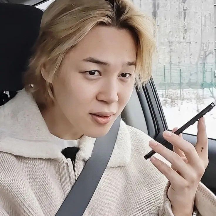 智旻 (防彈少年團)的最新照片