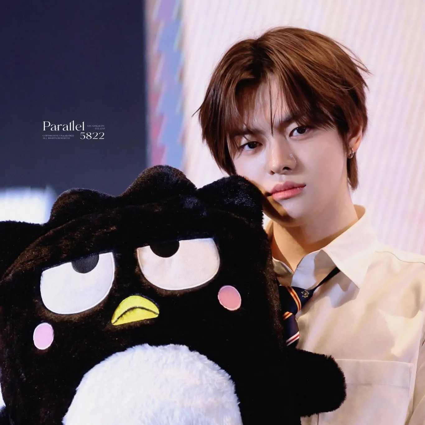 A moment captured by Lee Leo (ALPHA DRIVE ONE)'s fan