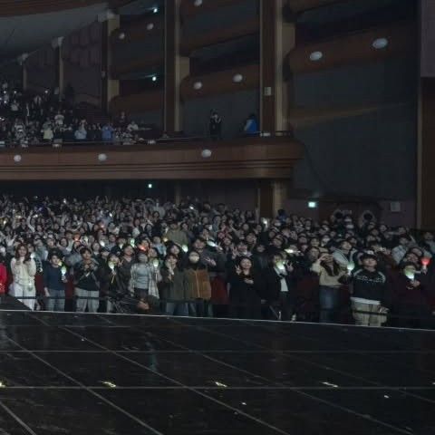 华莎 (MAMAMOO)的幕后花絮