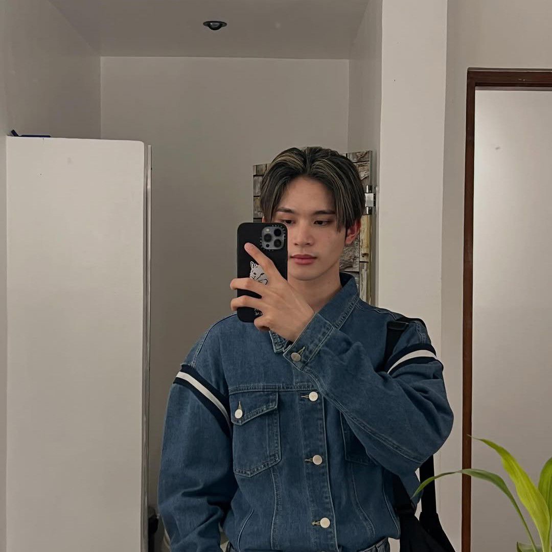 윈스턴 (호라이즌)의 최신 사진