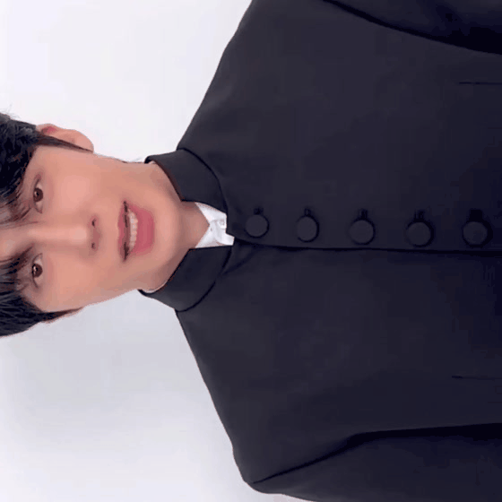 亨元 (MONSTA X)的最新活動照片