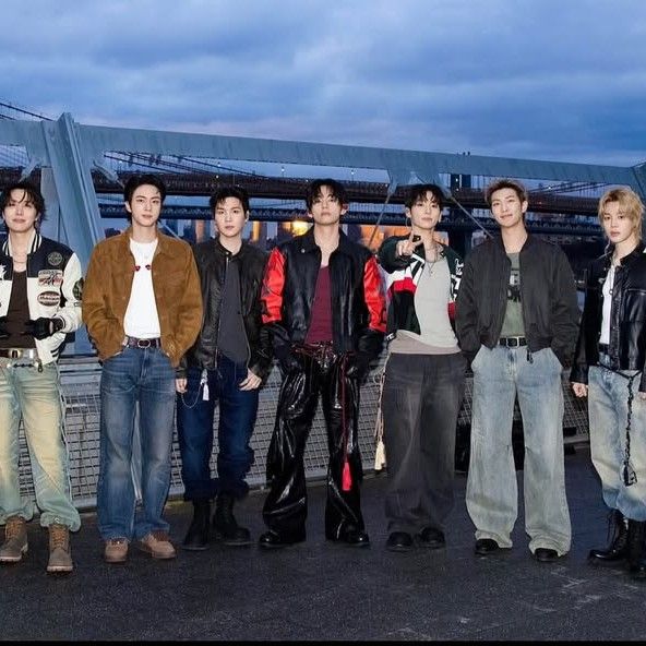 Behind-the-scenes cut of BTS